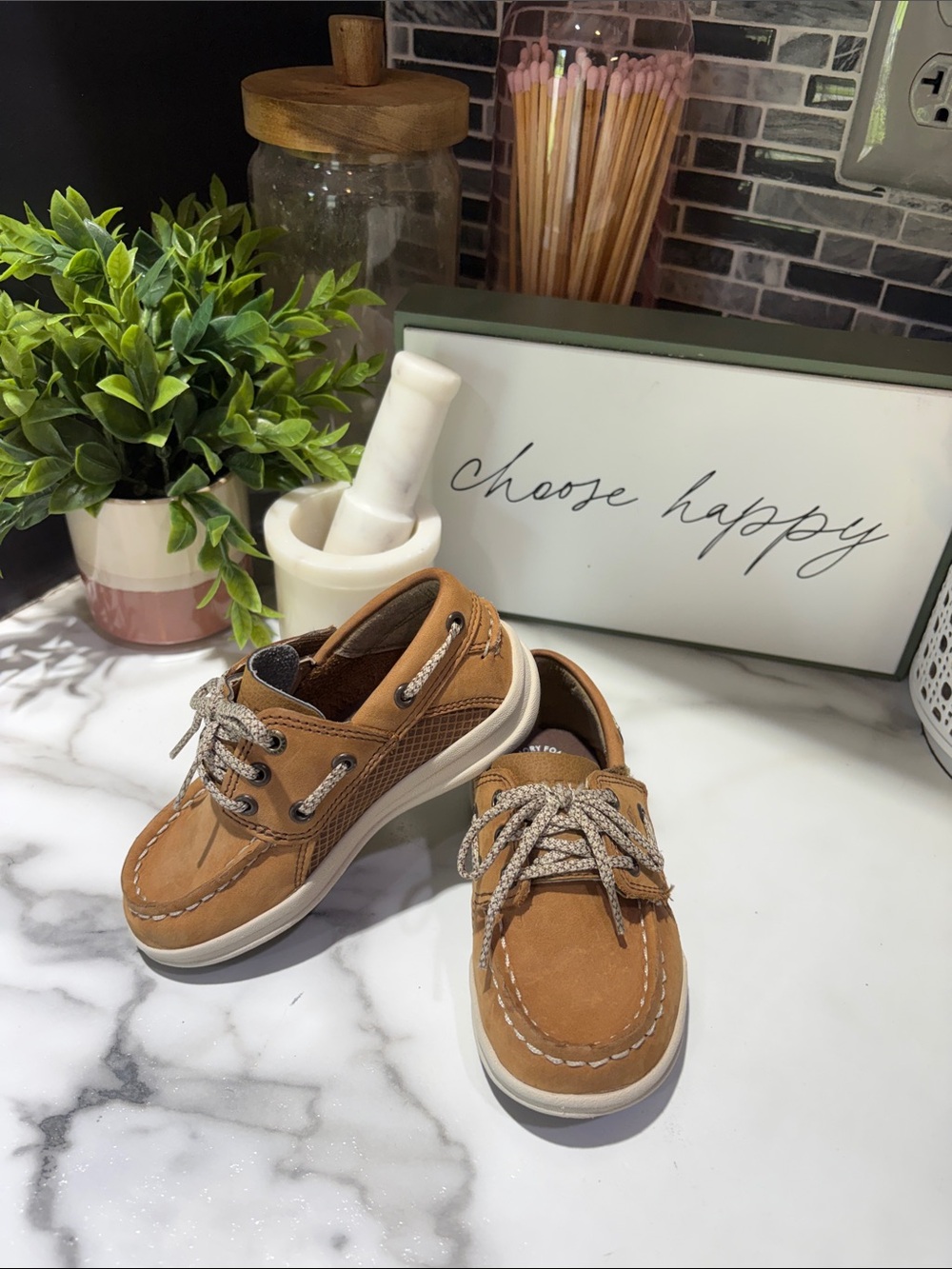 Kids Sperry Boat Shoes size 8M